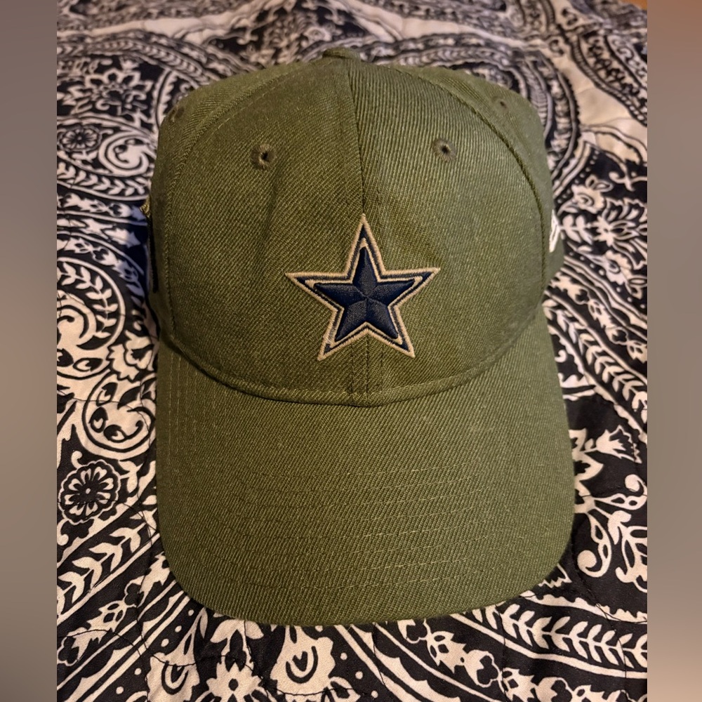 New Era Women Dallas Cowboys 2018 Salute to Service sideline hat NWOT